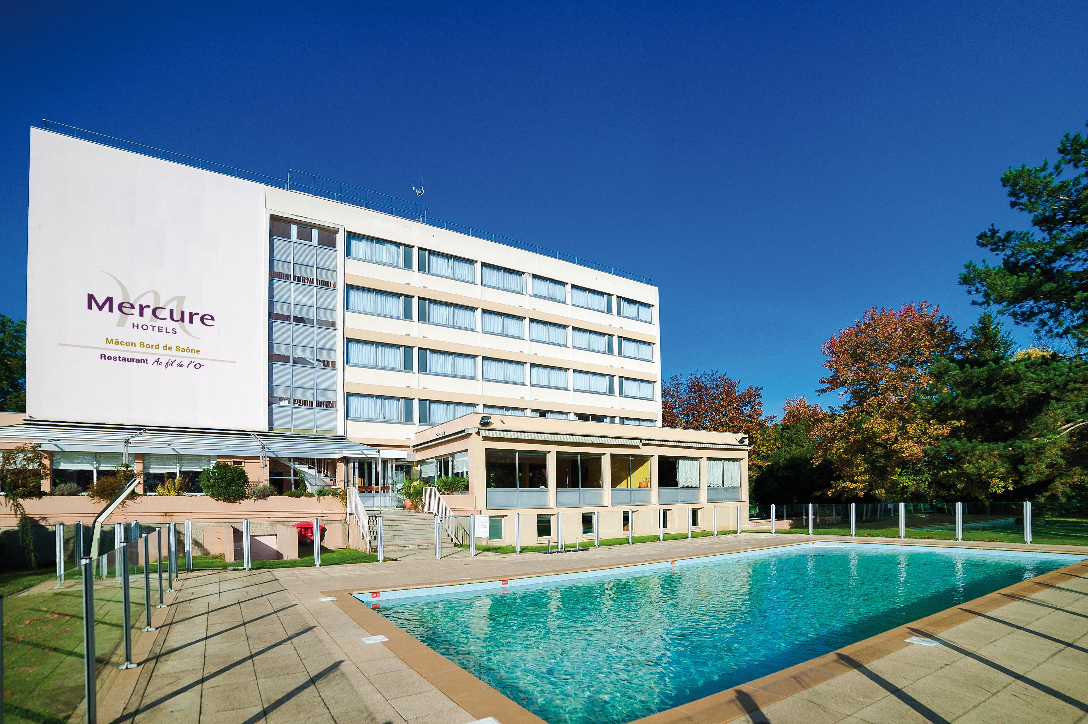 Hotel Mercure Macon Bord De Saone Bagian luar foto